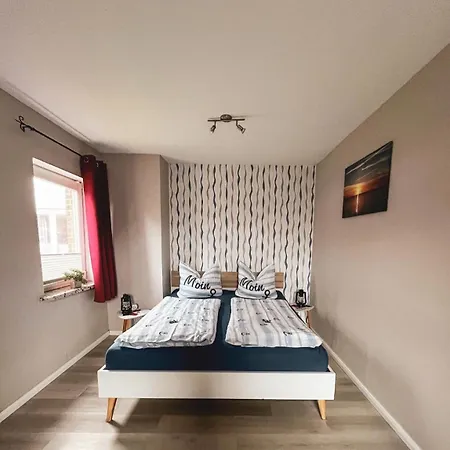 Haus Veronika アパート フェーマルン